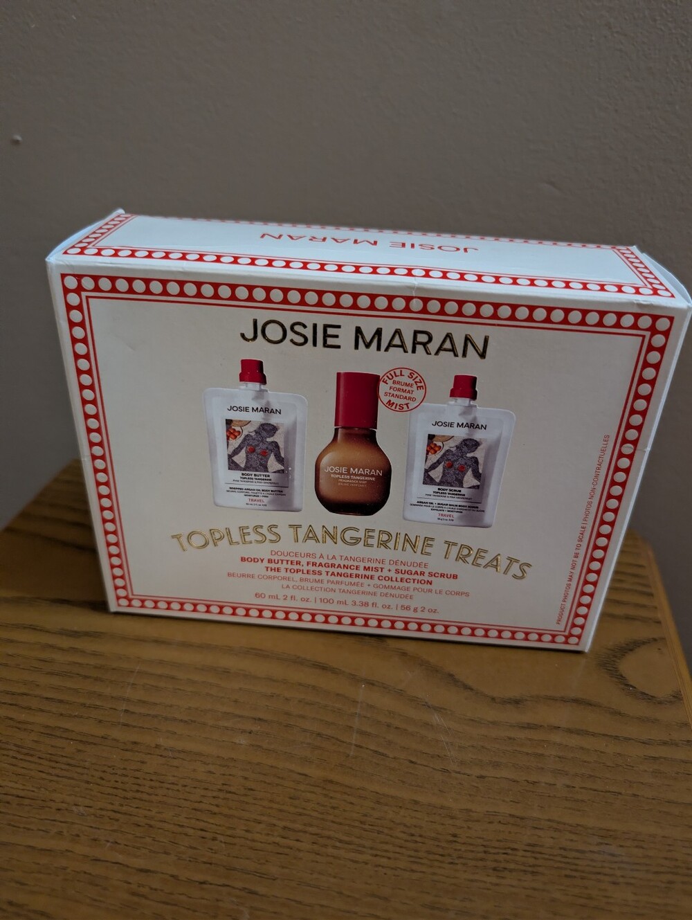 New-Josie Maran Topless Tangerine Treats Set